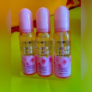 Makeup setting spray, cent of roses